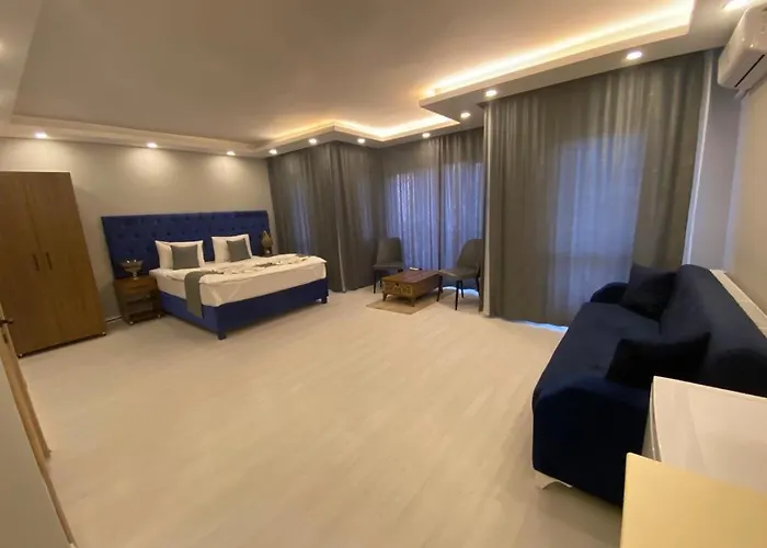 Big Peace Suites & Hotel